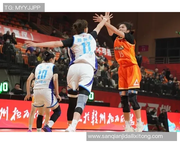 篮球城热情开启2025-2026赛季女篮联赛河南豫光女篮首战大胜展现实力